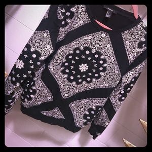 Bandana crew long sleeve shirt